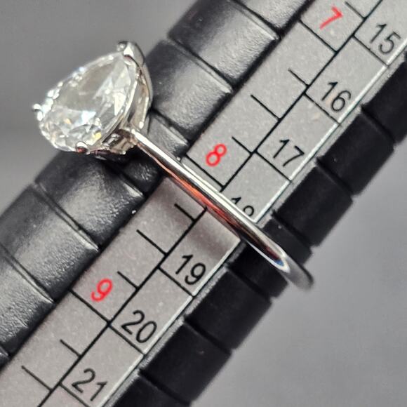 NVC Pear Cut CZ Ring Size 8 Silver Plated Band Tear Drop - Picture 2 of 10